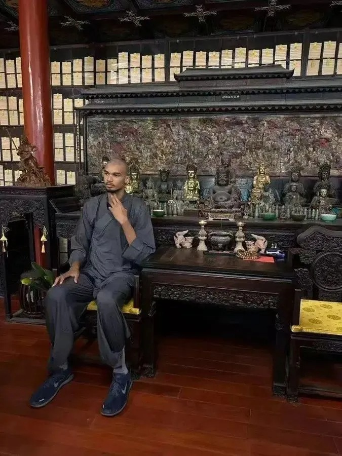 云班耶马到少林寺出家？（Ｘ）